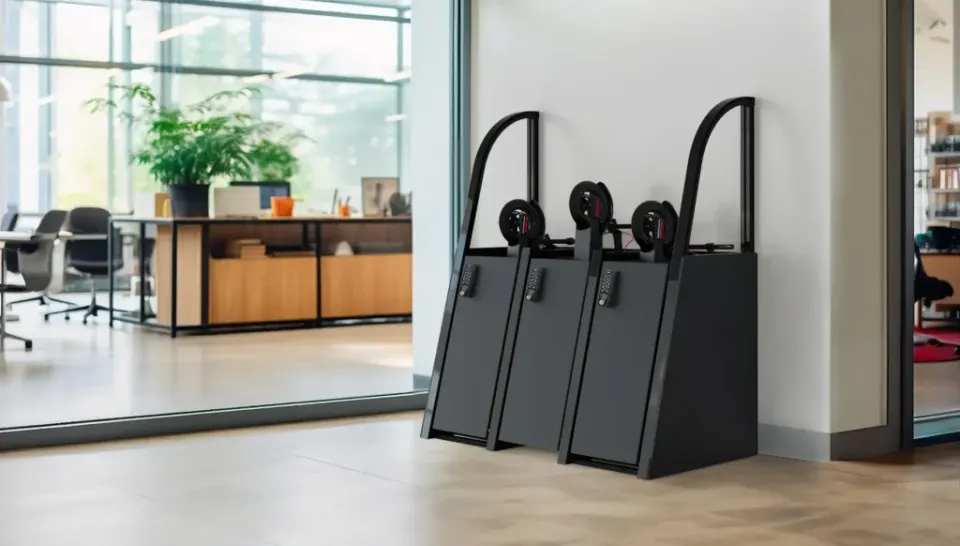 Station Park'Easy à trois emplacements dans le hall d'une entreprise
